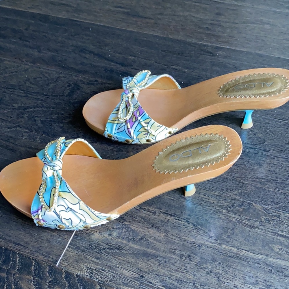 Shoes - Picture 3 of 5